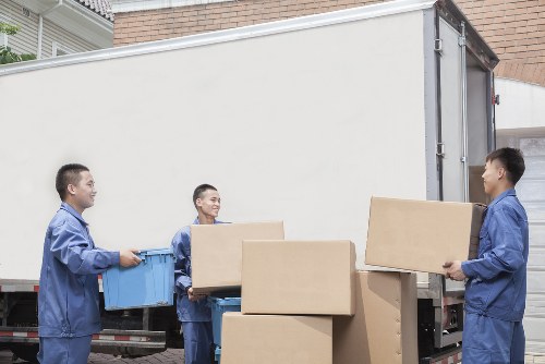 Secure transport for furniture removals in Streatham