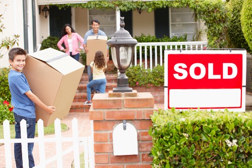 Small business and residential van move service across Streatham